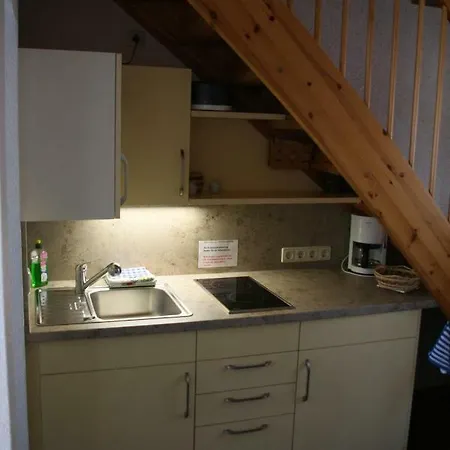 Gliese Apartment *